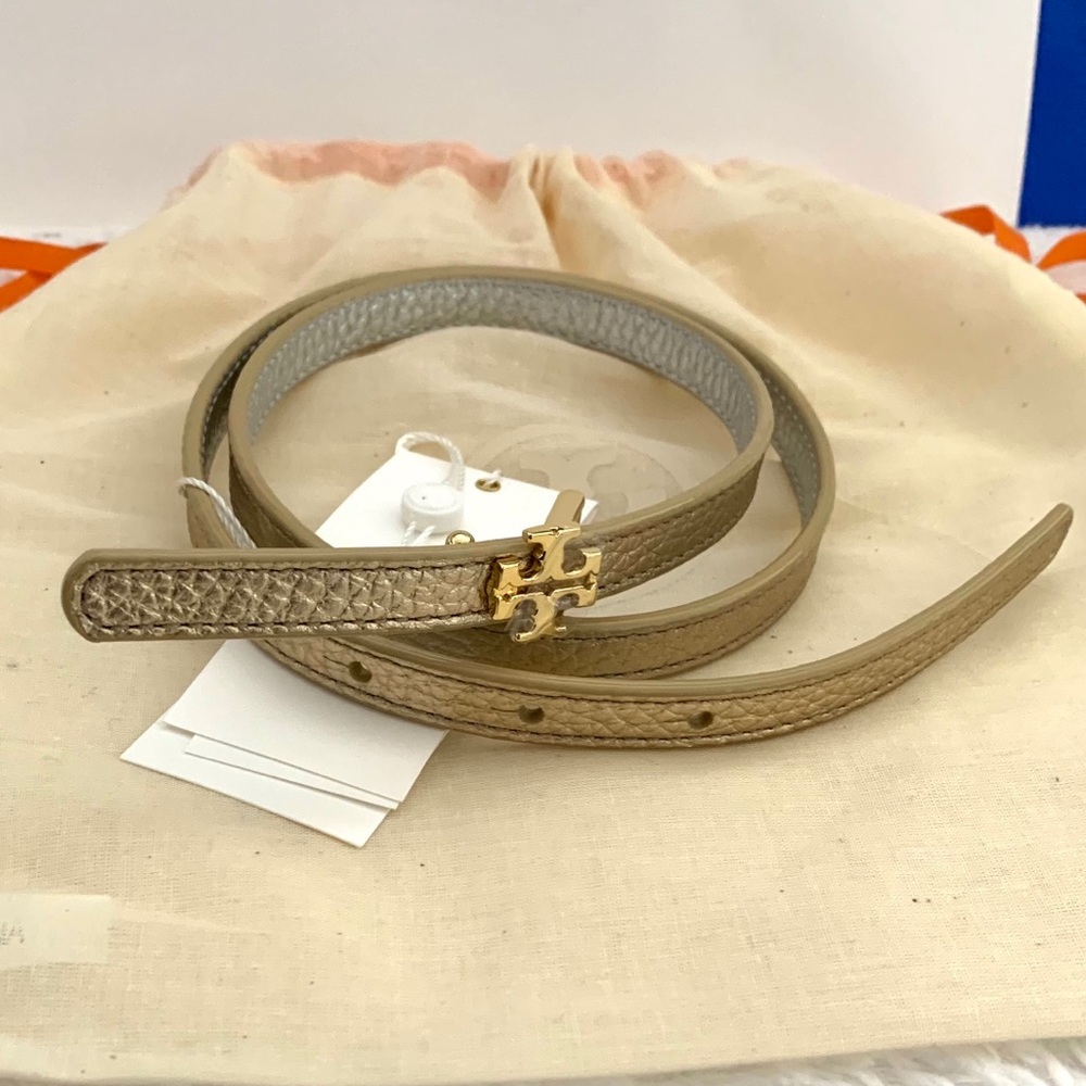 NWT Reversible Tory Burch Belt gold and silver.
